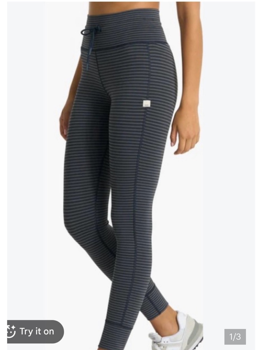 Vuori Daily Leggings Striped Jogger small stripes Athleisure activewear yoga run